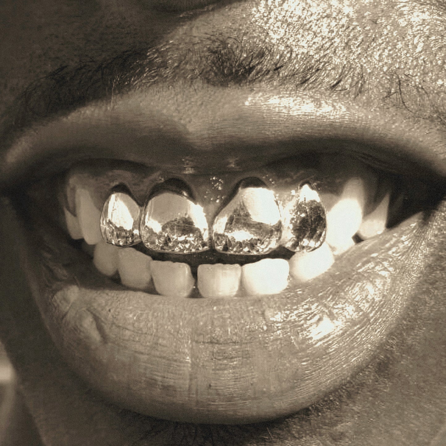 4 Piece Silver Cap